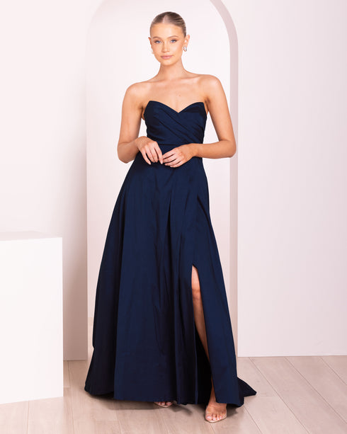 Bencia Gown